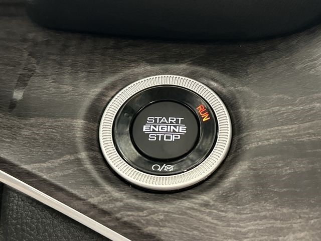 Thumbnail: 2023 Jeep Grand Cherokee - 20