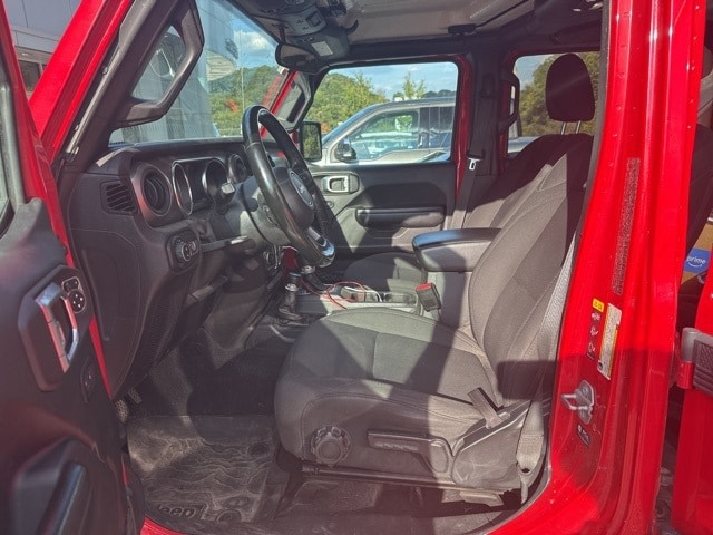 Thumbnail: 2021 Jeep Gladiator - 6