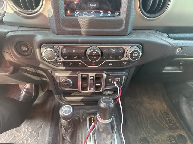 Thumbnail: 2021 Jeep Gladiator - 8