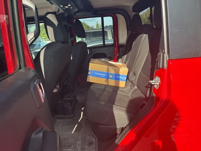 Thumbnail: 2021 Jeep Gladiator - 7