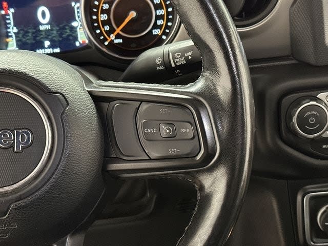 Thumbnail: 2021 Jeep Gladiator - 20