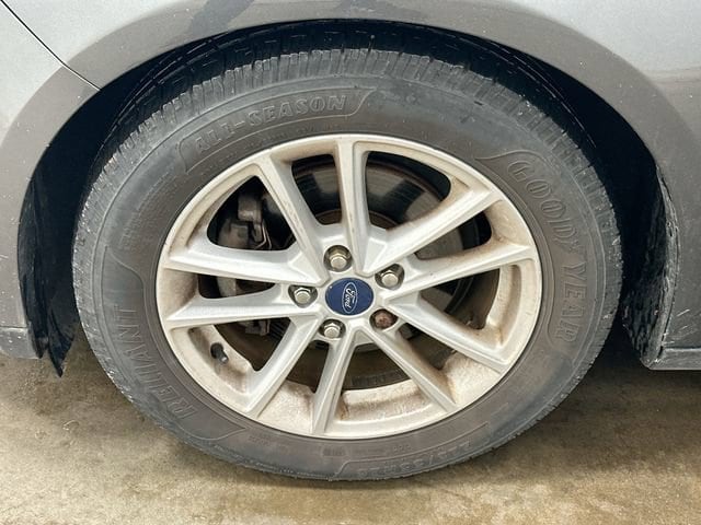 Thumbnail: 2017 Ford Focus - 8