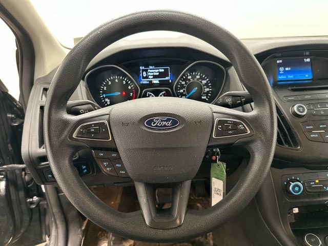 Thumbnail: 2017 Ford Focus - 2
