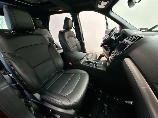 Thumbnail: 2018 Ford Explorer - 27