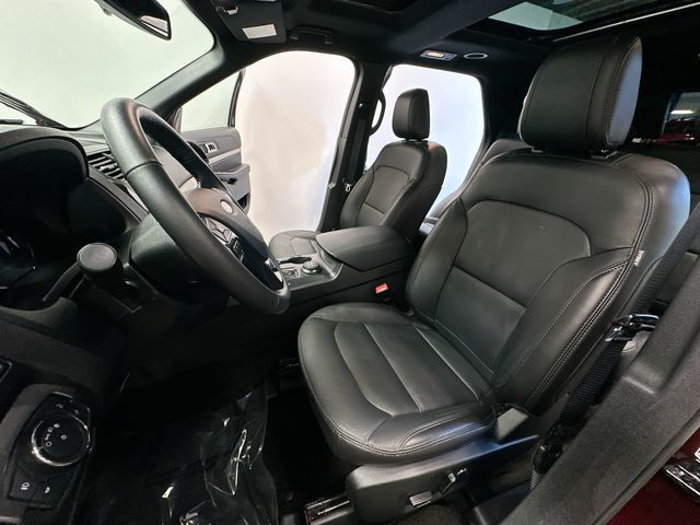 Thumbnail: 2018 Ford Explorer - 11