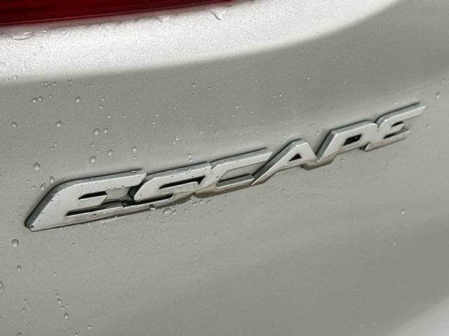 Thumbnail: 2014 Ford Escape - 21