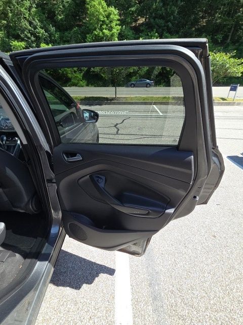 Thumbnail: 2014 Ford Escape - 23