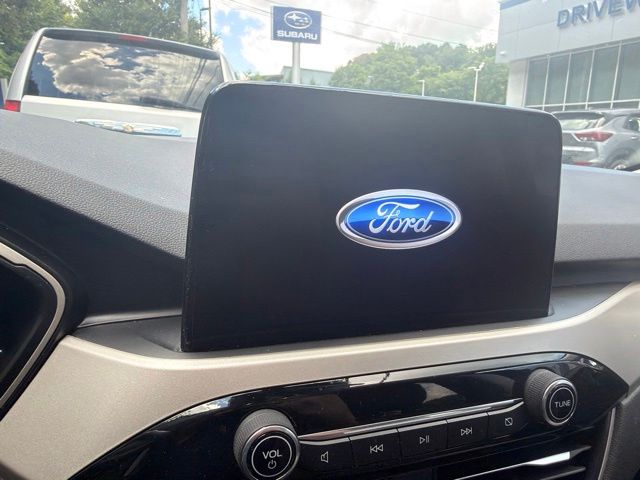 Thumbnail: 2021 Ford Escape - 6