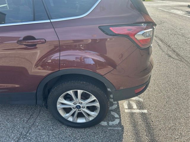 Thumbnail: 2018 Ford Escape - 20