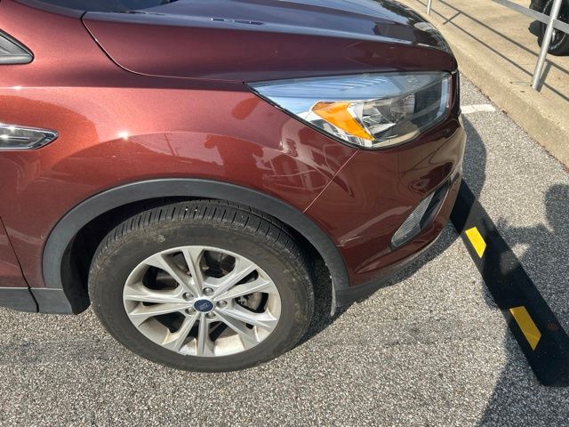 Thumbnail: 2018 Ford Escape - 7