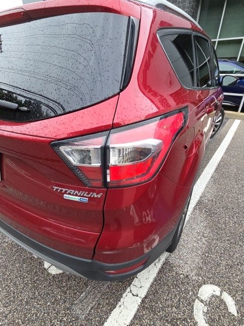 Thumbnail: 2017 Ford Escape - 14