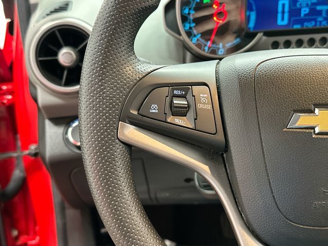 Thumbnail: 2015 Chevrolet Sonic - 19