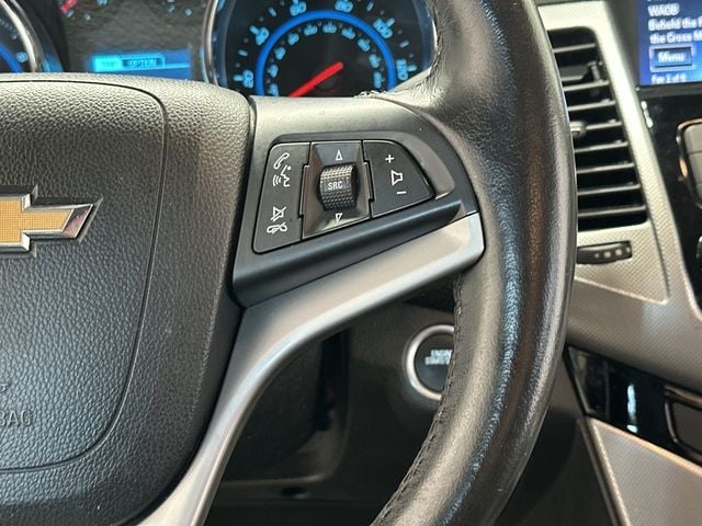 Thumbnail: 2015 Chevrolet Cruze - 21
