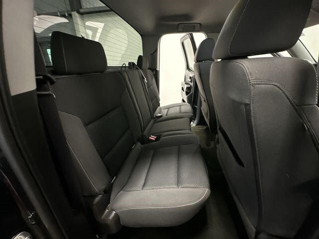 2017 Chevrolet Silverado 1500 LT 27