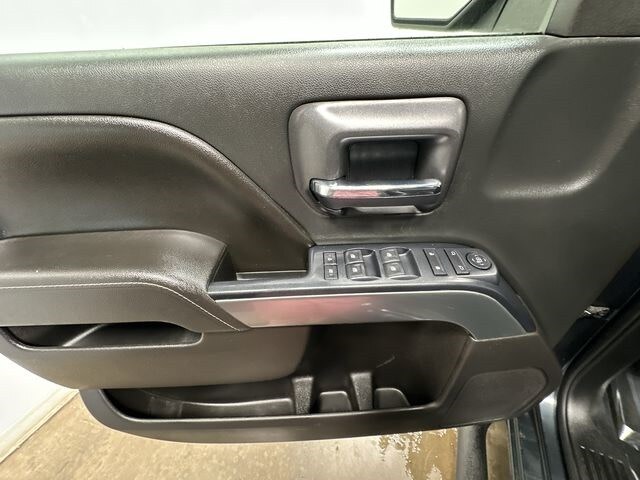 2017 Chevrolet Silverado 1500 LT 24