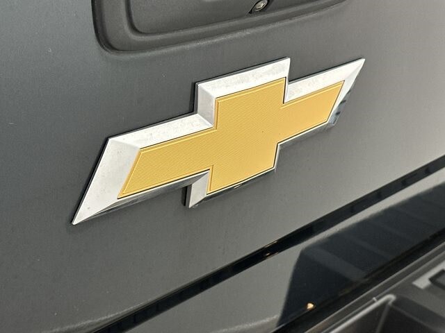 2017 Chevrolet Silverado 1500 LT 7