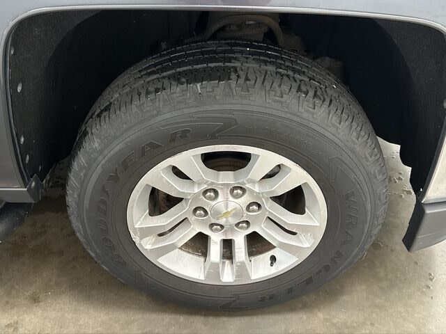 2017 Chevrolet Silverado 1500 LT 8
