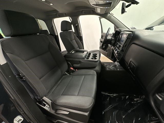 2017 Chevrolet Silverado 1500 LT 25