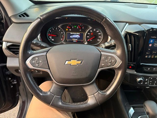 Thumbnail: 2021 Chevrolet Traverse - 9