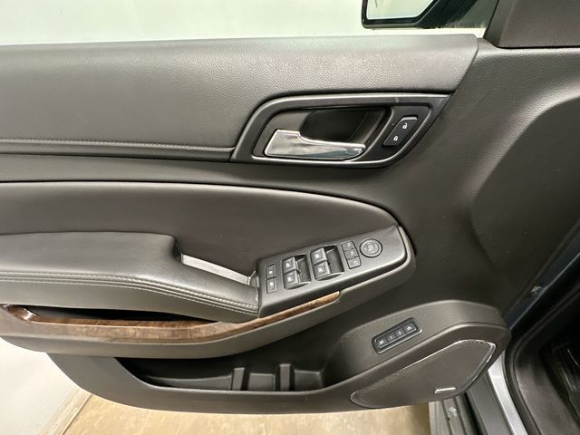 Thumbnail: 2018 Chevrolet Tahoe - 24