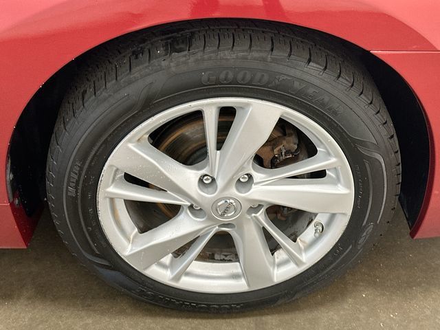 Thumbnail: 2014 Nissan Altima - 7