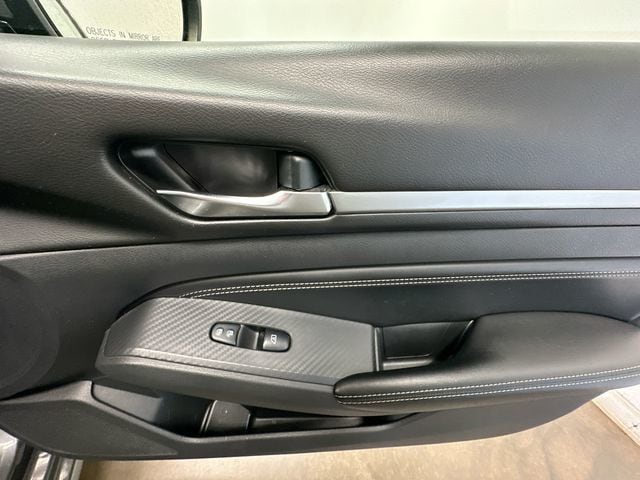 Thumbnail: 2019 Nissan Altima - 28