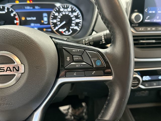 Thumbnail: 2019 Nissan Altima - 21