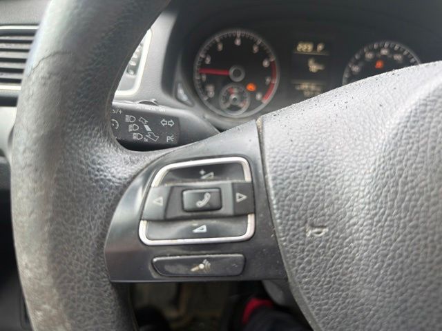 Thumbnail: 2014 Volkswagen Passat - 19