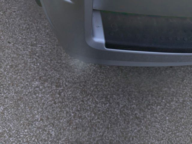 Thumbnail: 2010 Chrysler Town & Country - 10