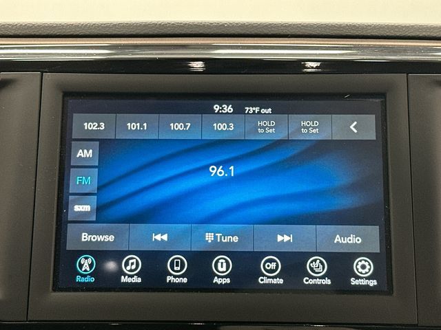 Thumbnail: 2019 Chrysler Pacifica - 11