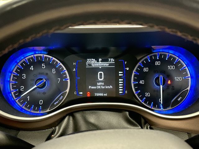 Thumbnail: 2019 Chrysler Pacifica - 12