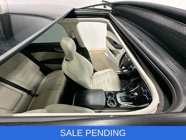 Thumbnail: 2015 Ford Edge - 14