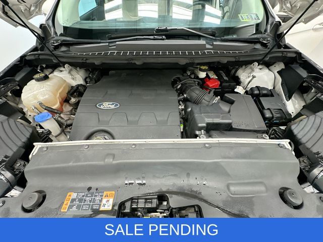 Thumbnail: 2015 Ford Edge - 8