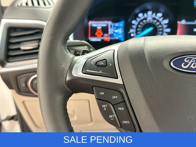 Thumbnail: 2015 Ford Edge - 18