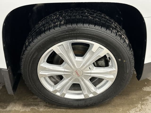 Thumbnail: 2017 GMC Terrain - 8