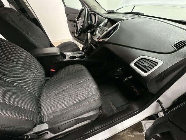 Thumbnail: 2017 GMC Terrain - 14