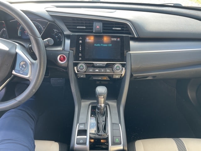 Thumbnail: 2017 Honda Civic - 8