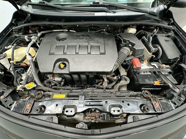 Thumbnail: 2013 Toyota Corolla - 9