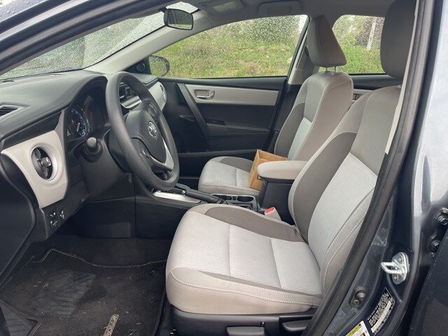 2017 Toyota Corolla LE 9