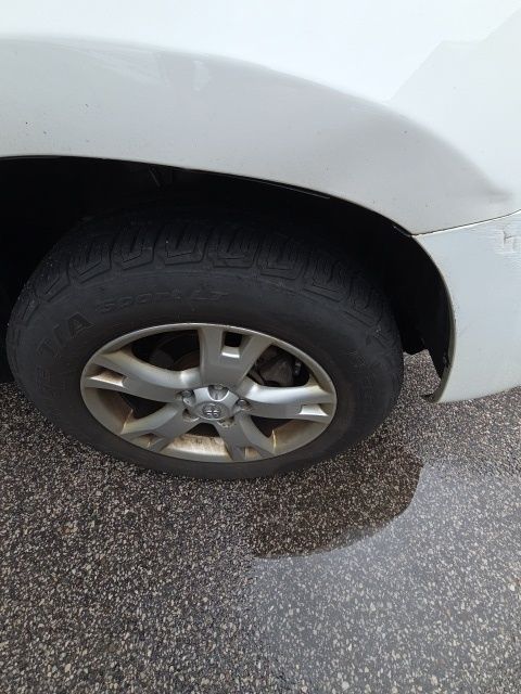 Thumbnail: 2011 Toyota RAV4 - 7