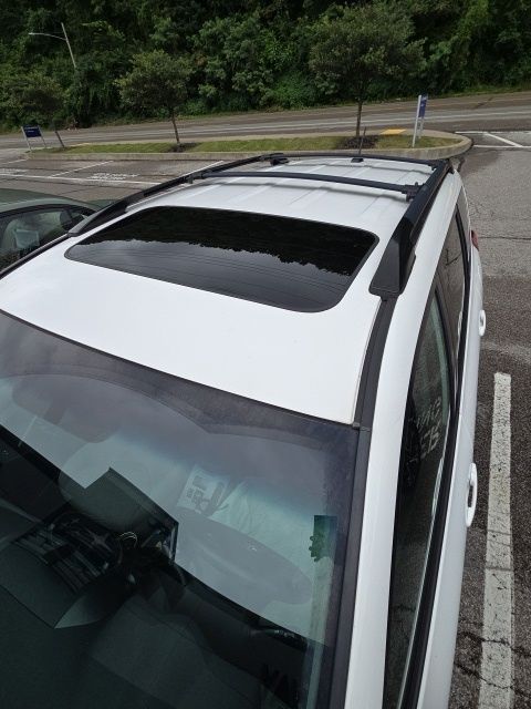 Thumbnail: 2011 Toyota RAV4 - 14