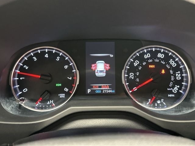 2022 Toyota RAV4 LE 15