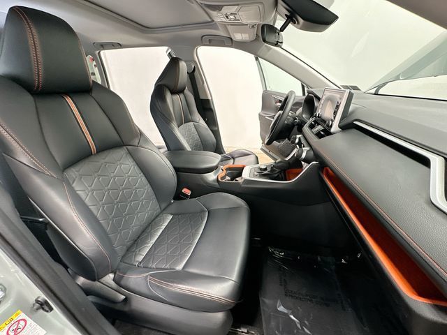 Thumbnail: 2019 Toyota RAV4 - 27