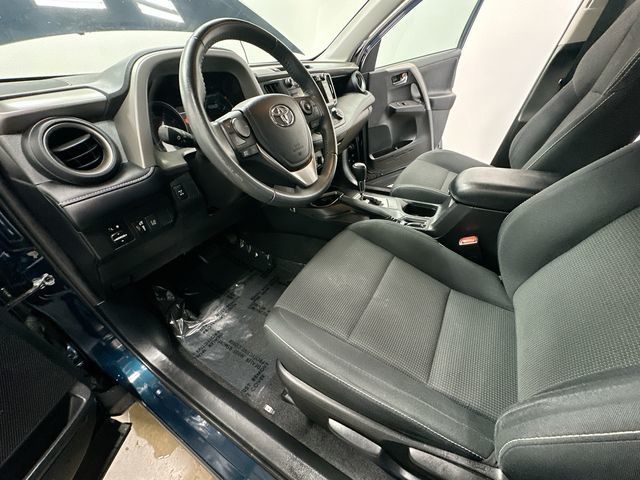 Thumbnail: 2017 Toyota RAV4 - 14