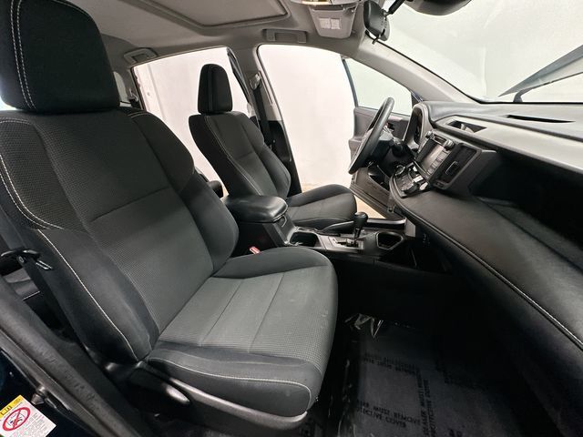 Thumbnail: 2017 Toyota RAV4 - 12