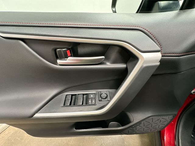 Thumbnail: 2024 Toyota RAV4 - 25