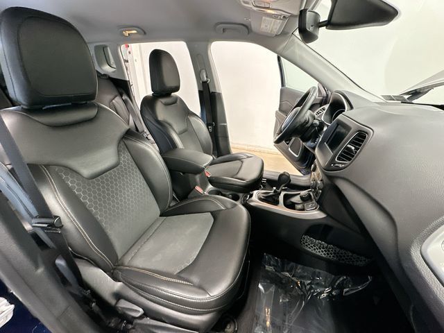 Thumbnail: 2018 Jeep Compass - 27