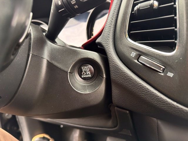 Thumbnail: 2020 Jeep Compass - 23