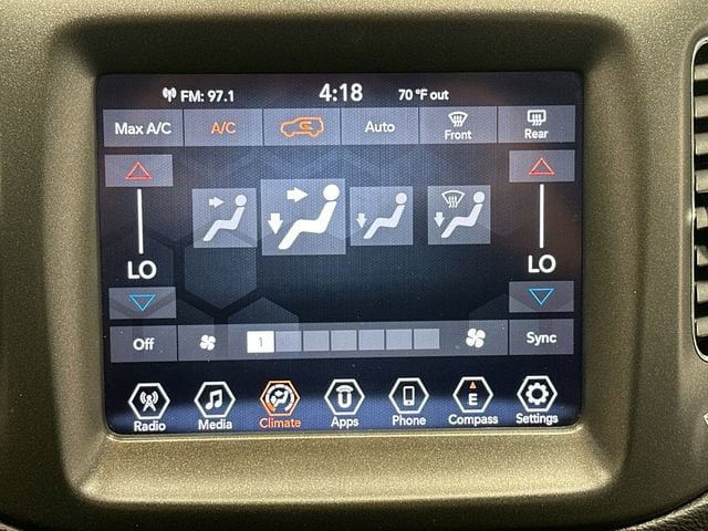 Thumbnail: 2020 Jeep Compass - 19