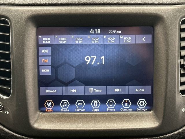 Thumbnail: 2020 Jeep Compass - 11